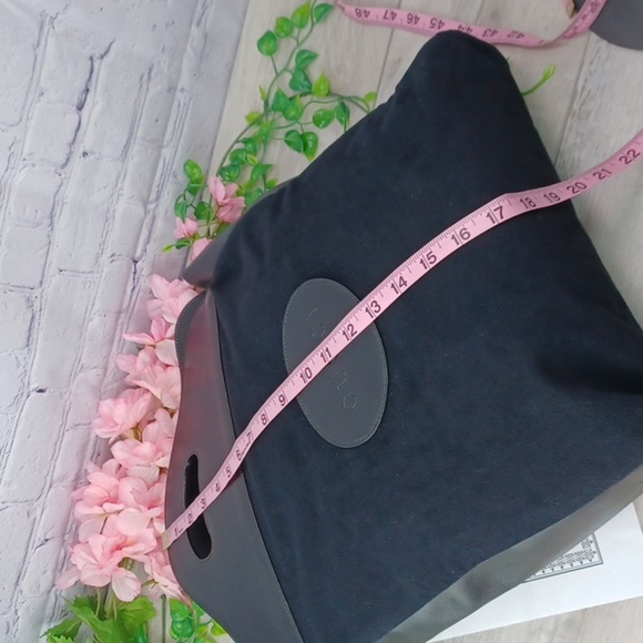 Gucci Vintage Logo Handle Tote - Picture 8 of 12